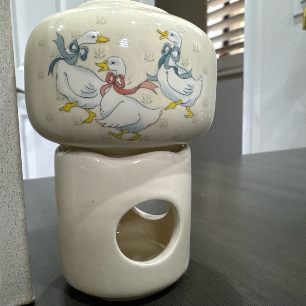 Vintage Easter Simmering Potpourri Pot,Country Cooker Collection 1988, No. 7621